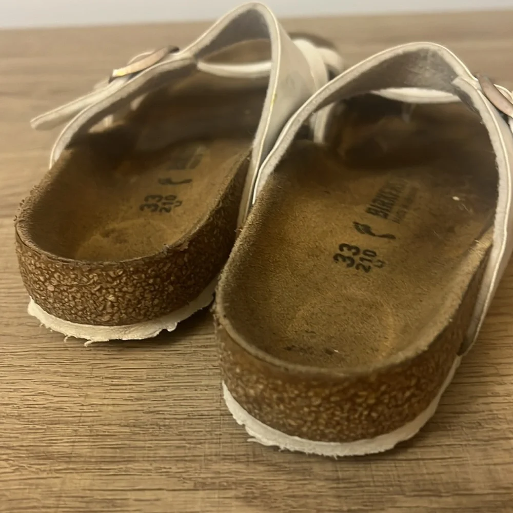Birkenstock, white sandals, kids sz 2
